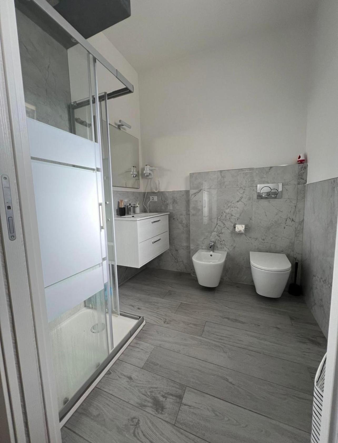 Giufra Hotel Бари Стая снимка